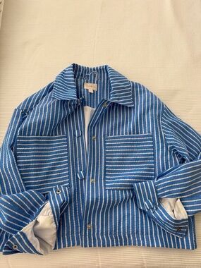 Riley and Rae blue and white stripe top
